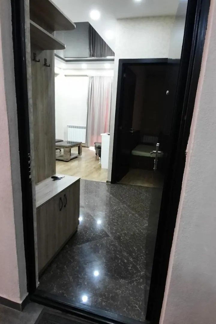 טביליסי Apartment 0*,